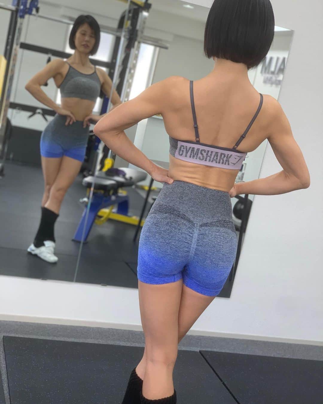 片瀬仁美のインスタグラム：「#ボディメイク#筋トレ女子#フィットネスウェア#ショートレギンス」