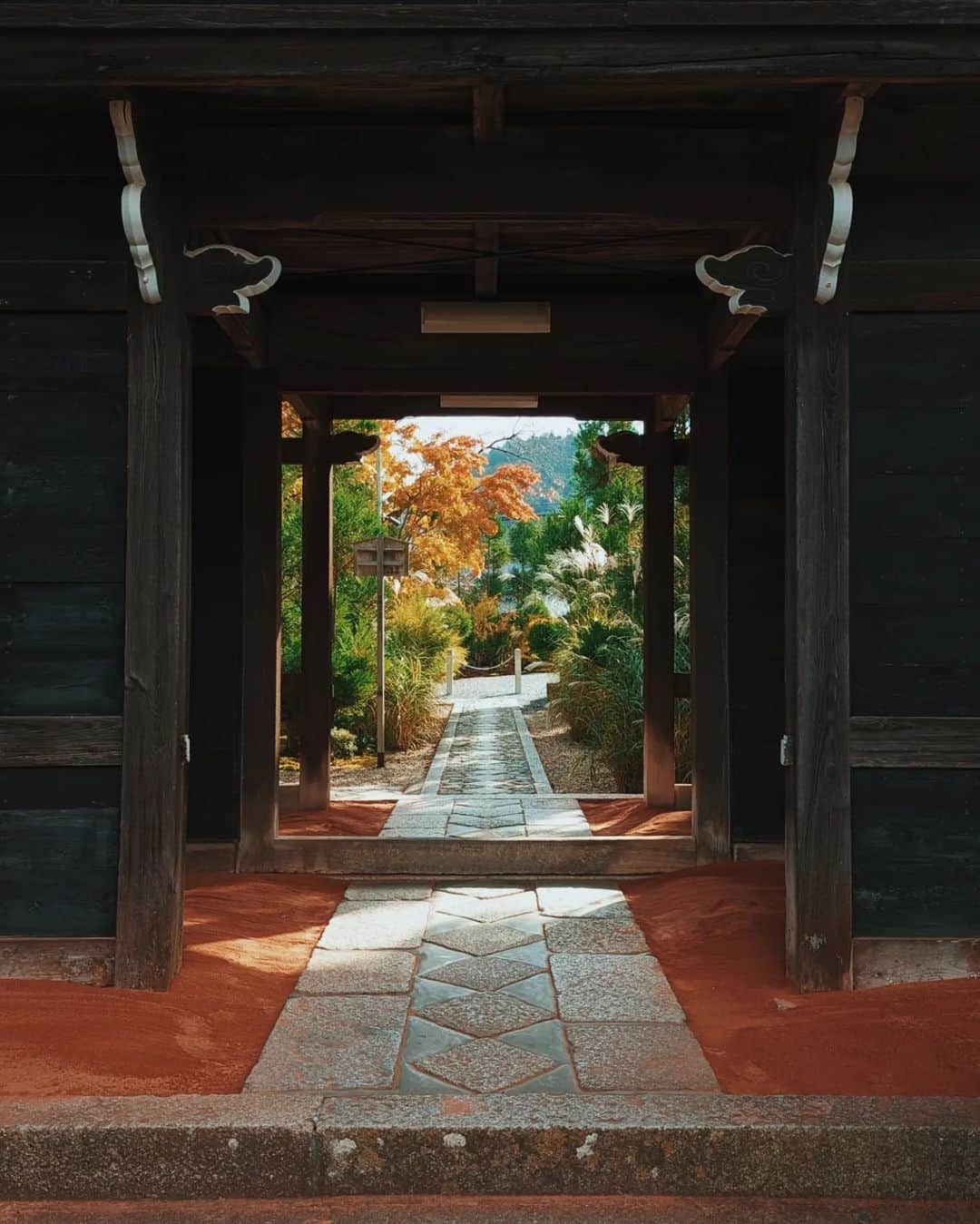 福田洋昭さんのインスタグラム写真 - (福田洋昭Instagram)「Kyoto is always a good idea #tb🍁 #TeamPixel #Pixelで撮影 #ad」2月27日 22時03分 - hirozzzz
