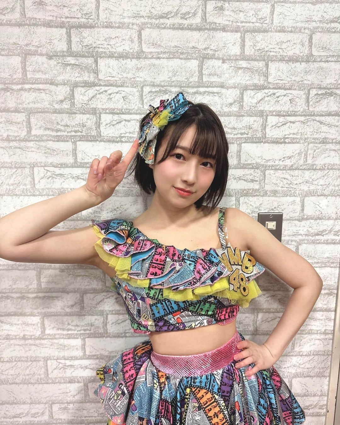 安部若菜のインスタグラム：「はじめて着る衣装は、いつでもワクワクしちゃいます☺️✨  アメコミ風？らしいよ〜🤝🏻  #アイドル#衣装」