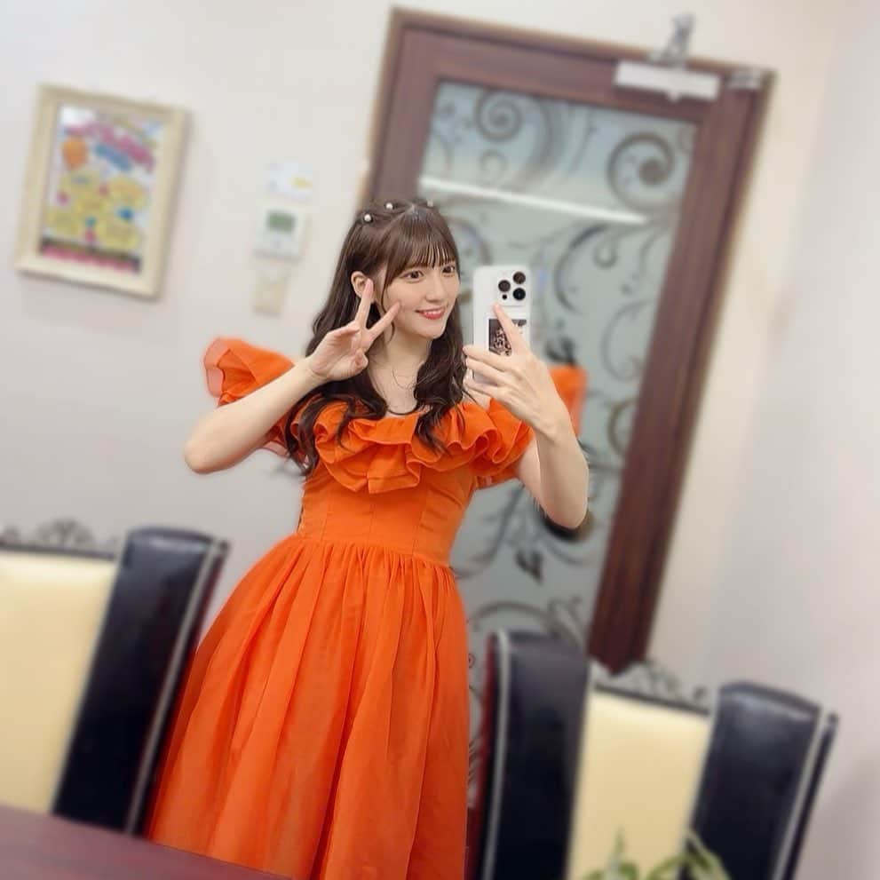 奥村優希のインスタグラム：「どうしてもオレンジが着たかったの！🍊」