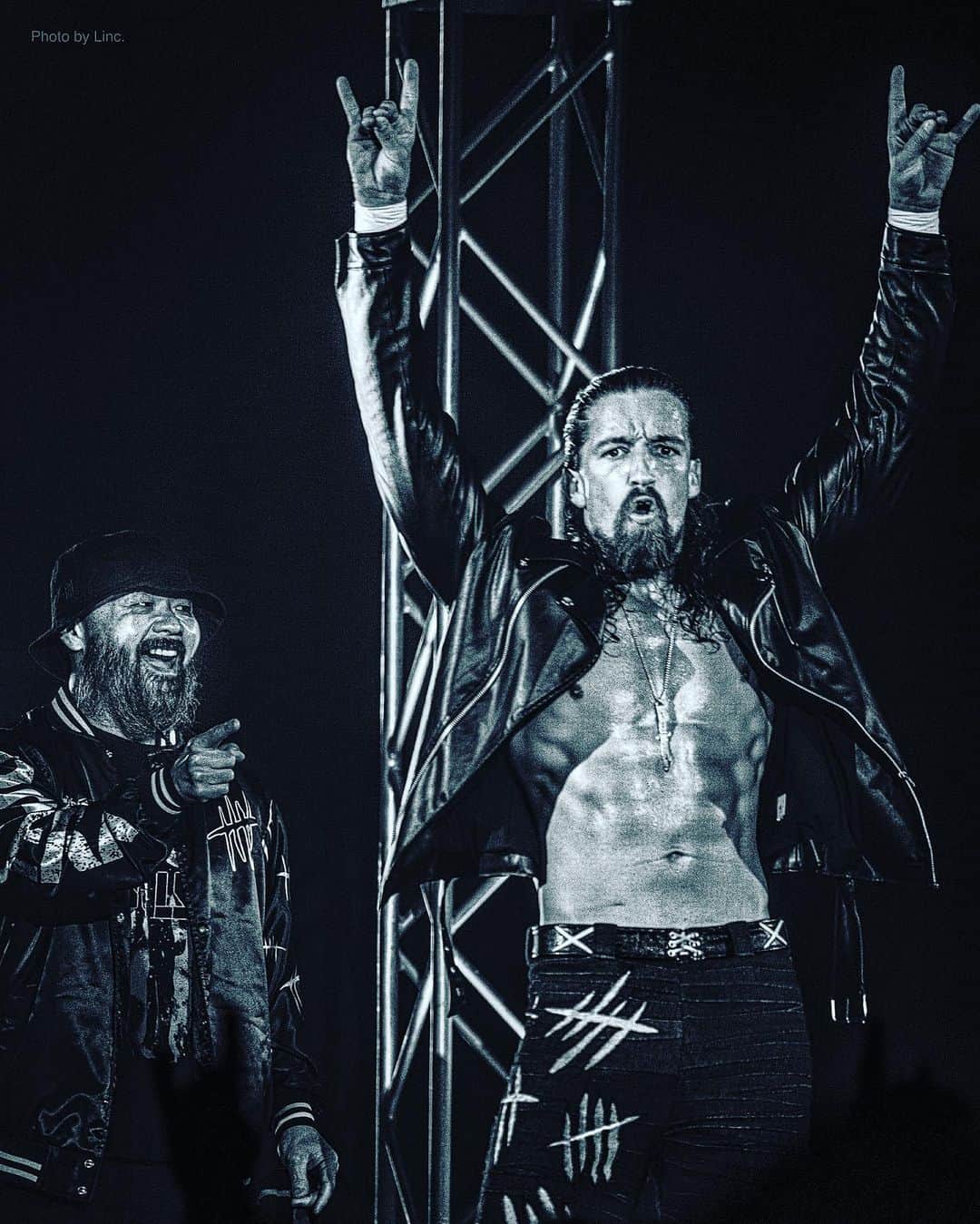 のインスタグラム：「Awesome. #SwitchbladeEra - 📷 - @linclinclinc」