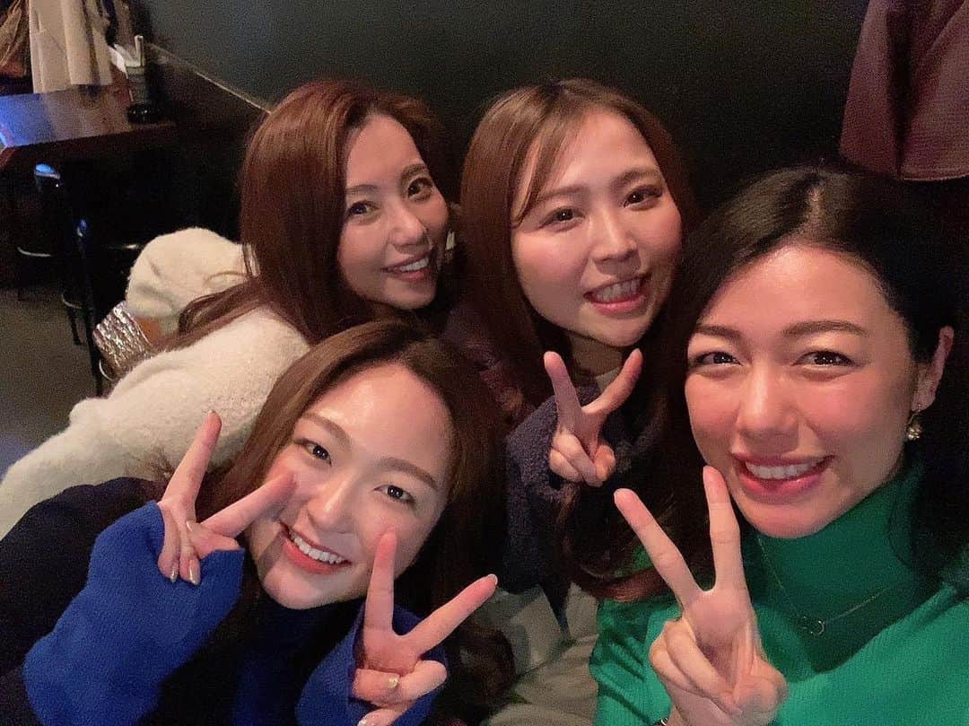 松枝明葉のインスタグラム：「やば♡可愛い子と出会えた♡ #酒 #酒好き女子 #無加工 #可愛い女子 #水天宮 #人形町 #日本橋 #人形町グルメ」