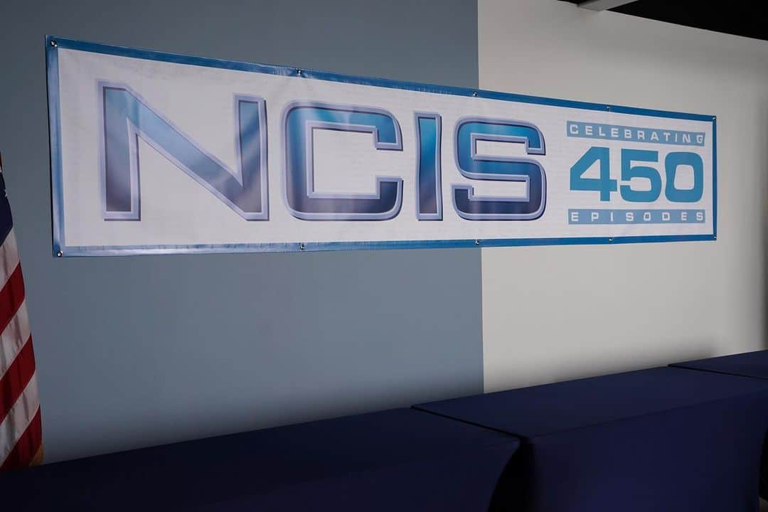 ウィルマー・バルデラマさんのインスタグラム写真 - (ウィルマー・バルデラマInstagram)「Tonight Monday at 9pm will mark an undeniable achievement for this beautiful family, this one goes out to the crew, producers, writers and every actor that has shared the screen on this unstoppable show.. #NCIS 450 EPISODES!」2月28日 2時29分 - wilmervalderrama