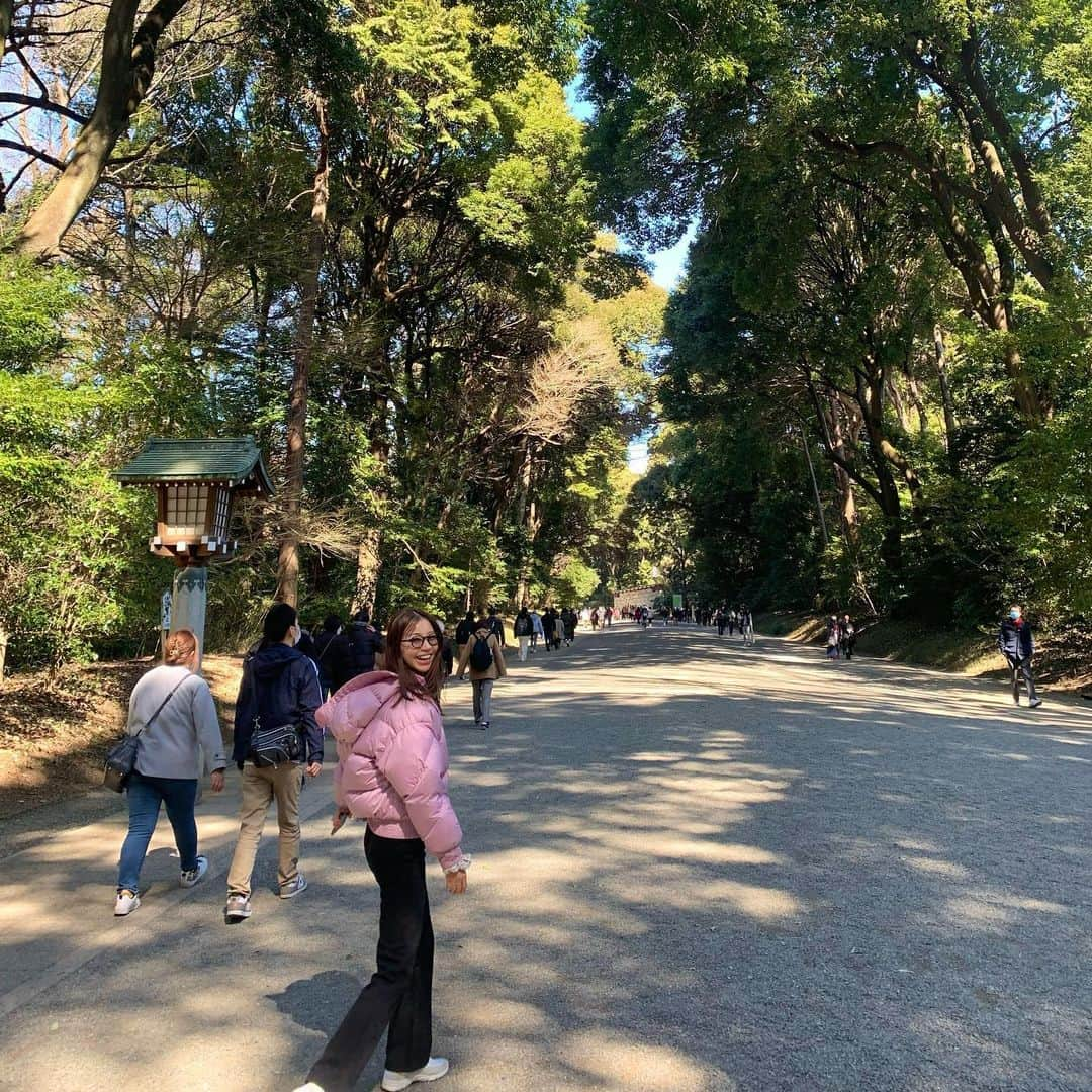 青山あみのインスタグラム：「親友ちゃんとHappy time💗 春めいてきた〜🌸 あっとゆうまに3月だー！」