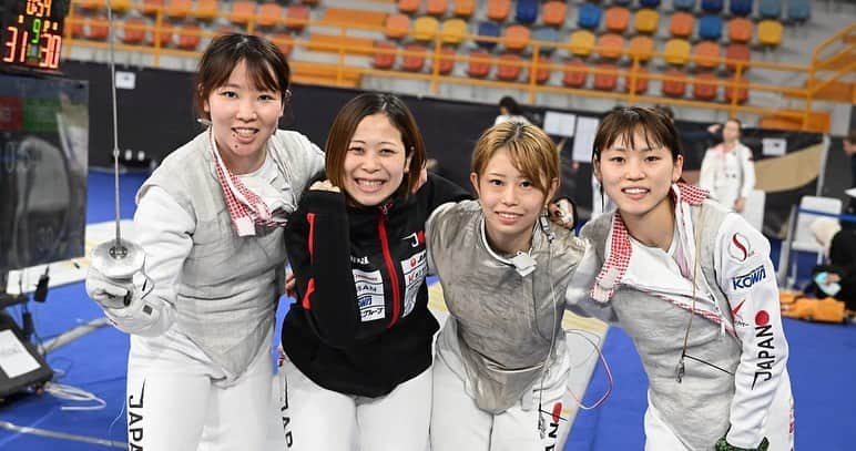 辻すみれさんのインスタグラム写真 - (辻すみれInstagram)「エジプトW杯🇪🇬 団体3位🥉  久々の団体復帰でした。 準決勝までは中々思うような試合が出来ず、もどかしく申し訳ない気持ちでいっぱいでしたが、3位決定戦では何とか切り替えメダルを持って帰ってくる事が出来て良かったです！応援ありがとうございました🙇‍♀️  もうすぐオリンピックレースが始まります。次は個人でもメダルを獲得出来るよう来月の韓国GPに向けて頑張ります！  Ⓒ日本フェンシング協会/Augusto Bizzi/FIE   #fencing  #大垣共立銀行  #食アスリート協会」2月28日 19時15分 - sumire_1129