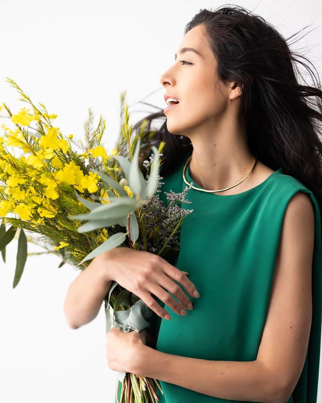 森泉さんのインスタグラム写真 - (森泉Instagram)「HANAE MORI OFFICIAL SITE ♪春はカラフルが着たい💚💛って ...