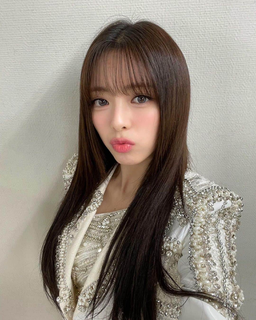 ITZYさんのインスタグラム写真 - (ITZYInstagram)「. ITZY THE 1ST WORLD TOUR <CHECKMATE> in JAPAN   #YUNA 👑からメッセージが届きました！  #ITZY #MIDZY  #ITZY_WORLD_TOUR  #ITZY_CHECKMATE」2月28日 13時00分 - itzyofficial_jp