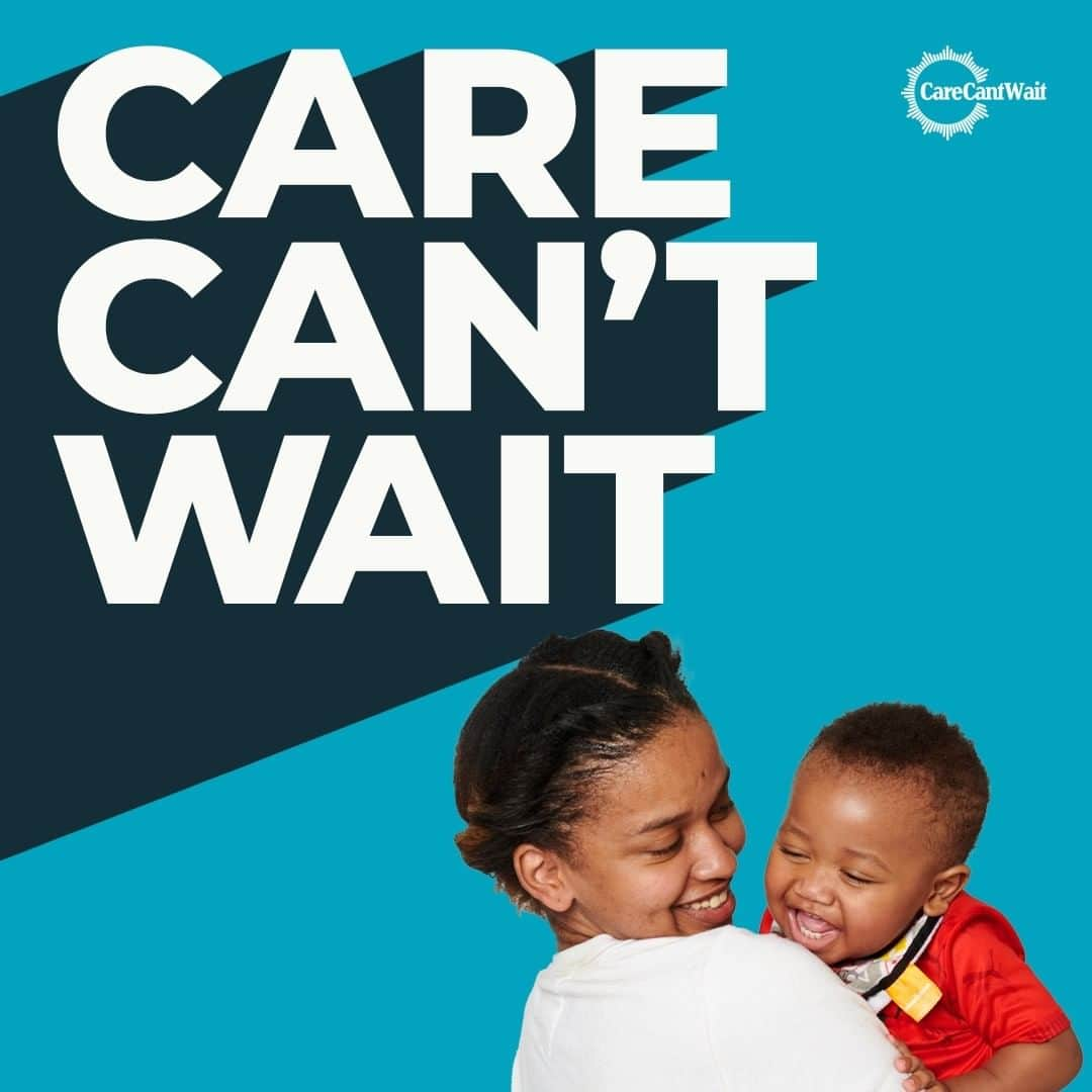 ジューン・ダイアン・ラファエルのインスタグラム：「Caring for one another is the most human thing we do, and I believe we should live in a society that values that. That’s why everyone in the U.S. should have access to paid leave, child care, and in-home supports and services. And today, hundreds of people have shown up in Washington, DC to demand just that. I stand with them, and the thousands more who’ve signed the petition telling Congress that #CareCantWait. Take action with us by contacting your rep and letting them know why care matters to you. Link in @caringacrossgen bio. #YearOfCare #PaidLeave #ChildCare #HCBS」