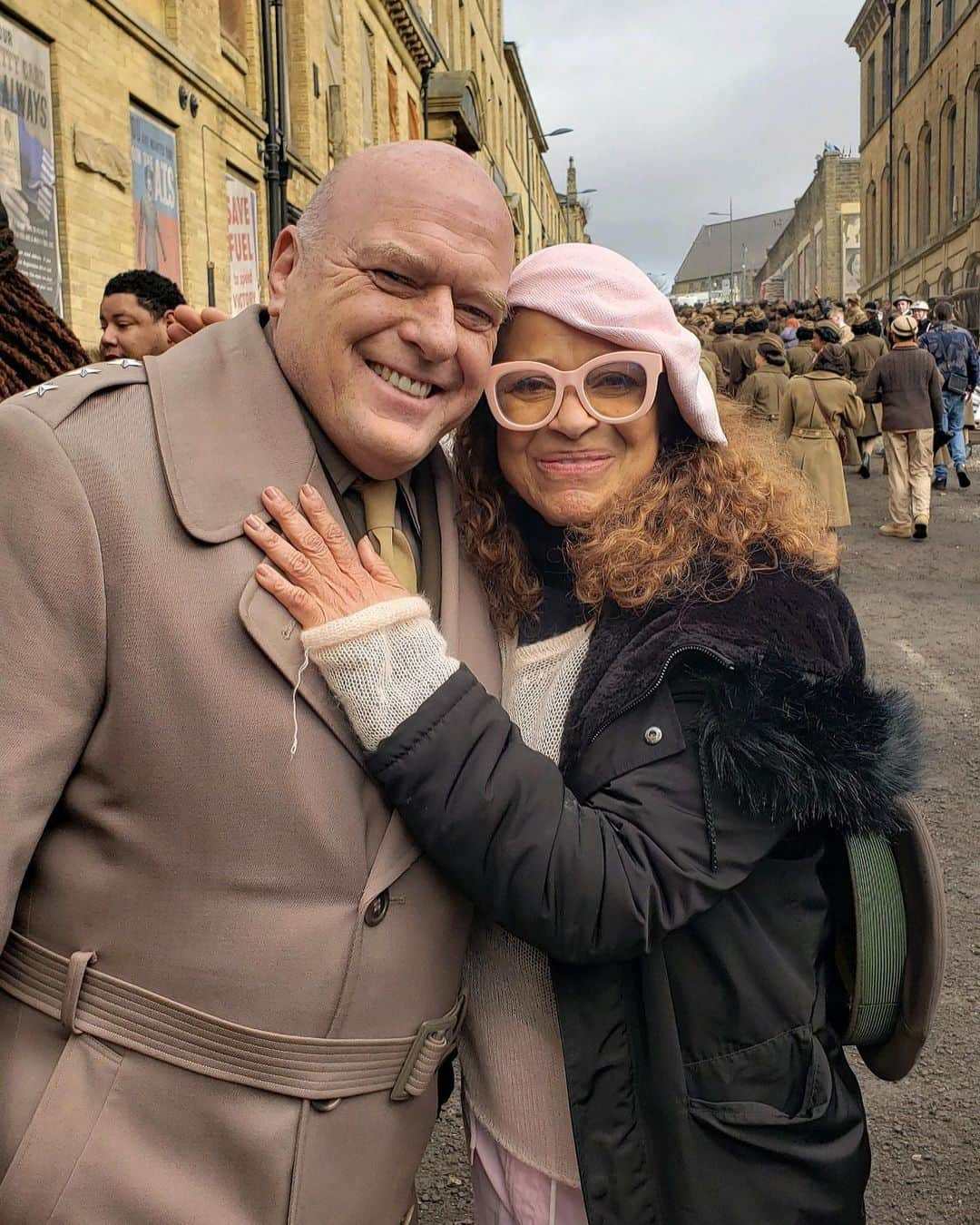 ディーン・ノリスのインスタグラム：「So proud and honored to be a part of this important powerful historic drama #6888. Got to work with the legend @therealdebbieallen and legend in the making @kerrywashington  Thank you @tylerperry for the opportunity 🙏❤️」