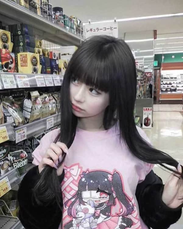 かれんのインスタグラム：「: T o k y o L o n e l y G i r l」