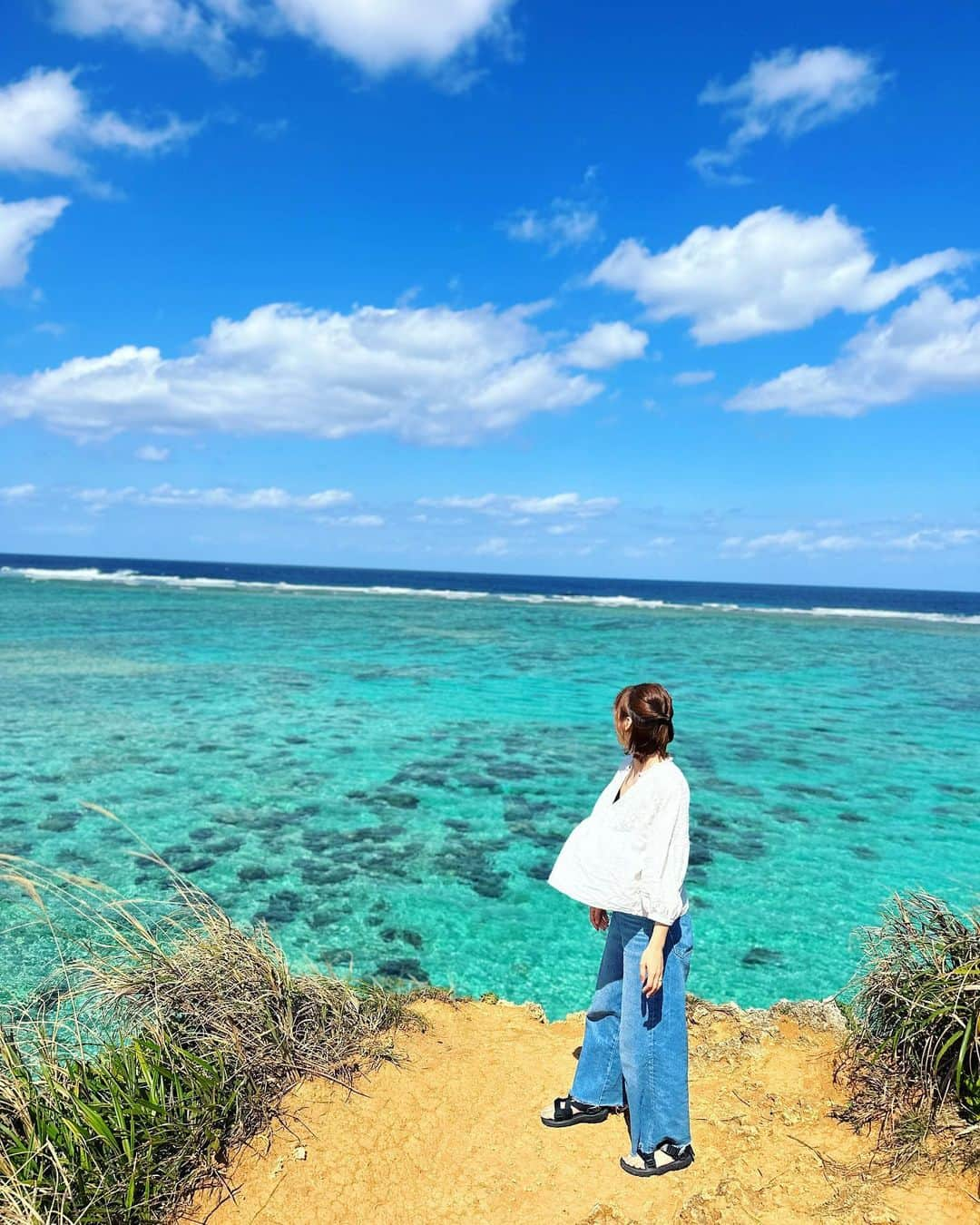 笠原美香さんのインスタグラム写真 - (笠原美香Instagram)「🌴💕 きれいぃぃぃぃぃ 海入りたかった♡ #沖縄#okinawa」2月28日 20時22分 - mika.k419