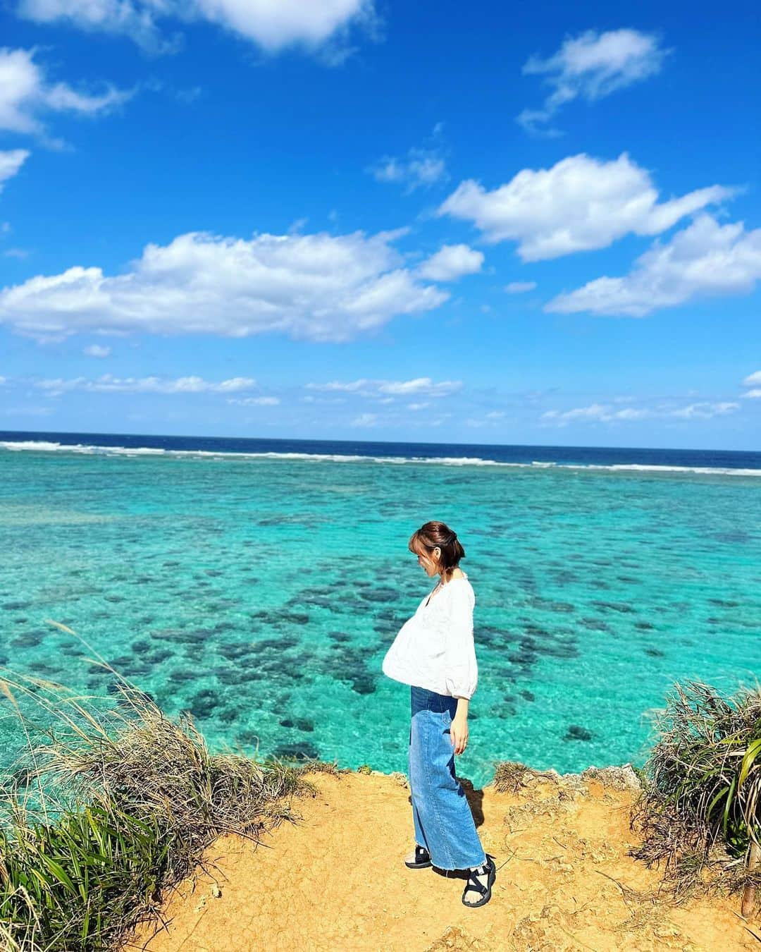 笠原美香さんのインスタグラム写真 - (笠原美香Instagram)「🌴💕 きれいぃぃぃぃぃ 海入りたかった♡ #沖縄#okinawa」2月28日 20時22分 - mika.k419