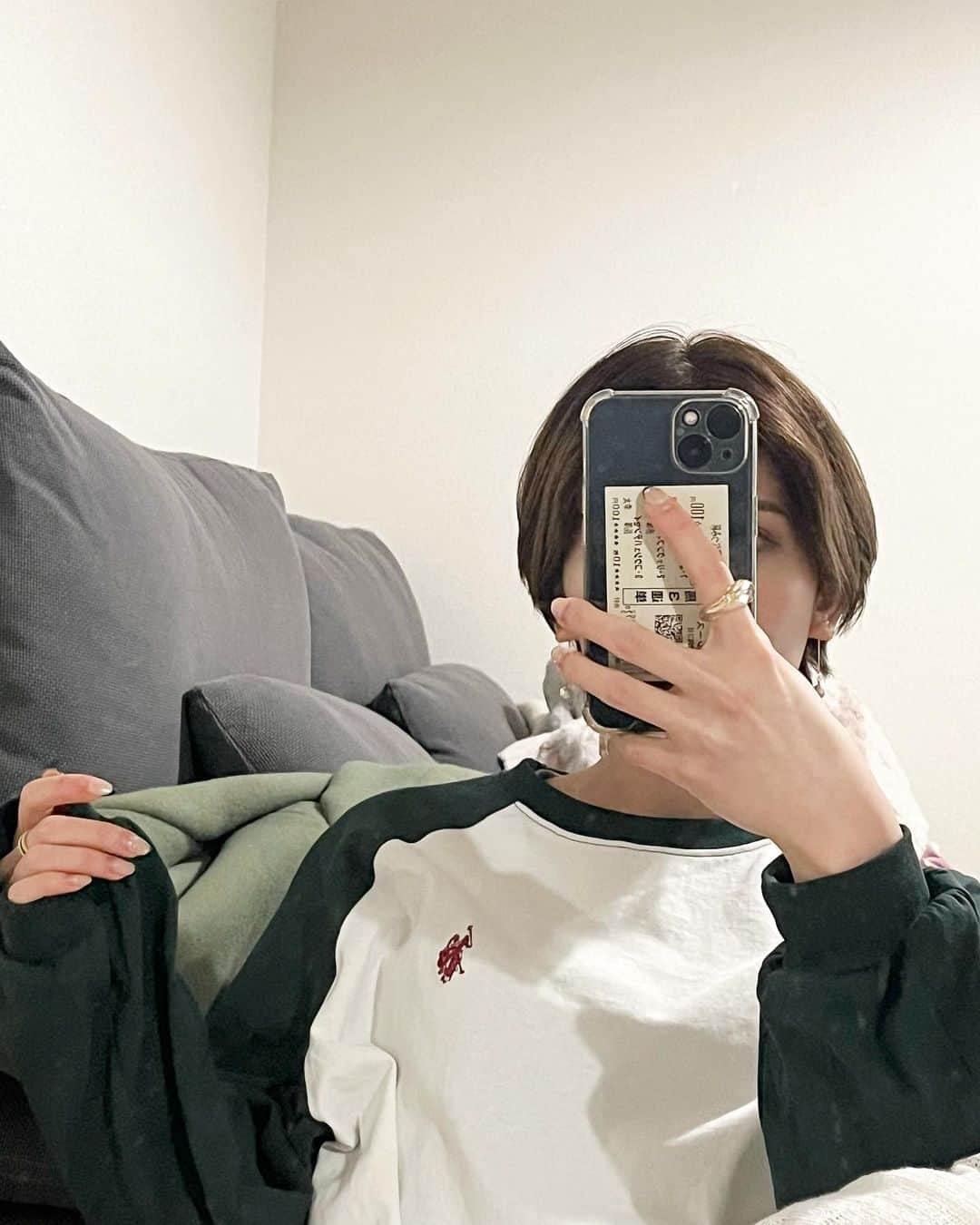 羽柴なつみのインスタグラム：「. なんだかんだロンTが1番着回しきくので重宝するよね🥫  またミドリ🟢ミドリ大好き🟢  ZOZOでセールしてるってさ〜  #WEGO #ウィゴー #USPOLO #USPOLOASSN」