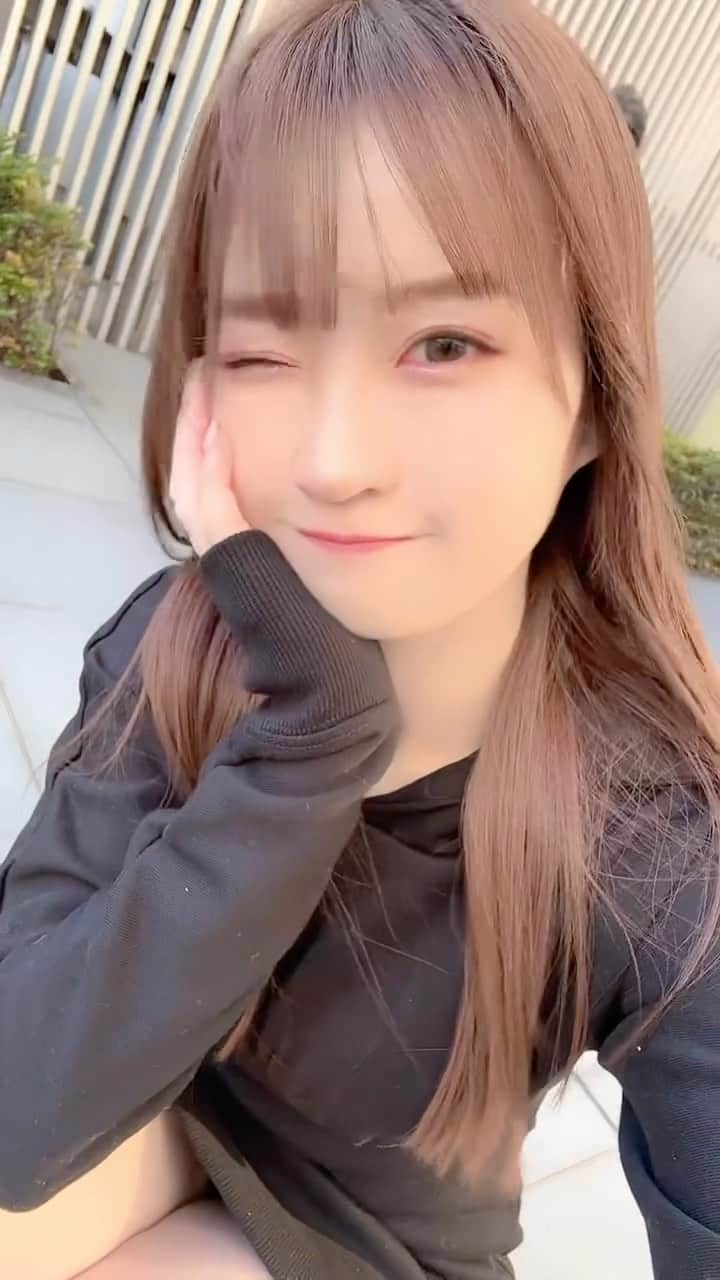 佐野心音のインスタグラム：「髪明るくなった〜」