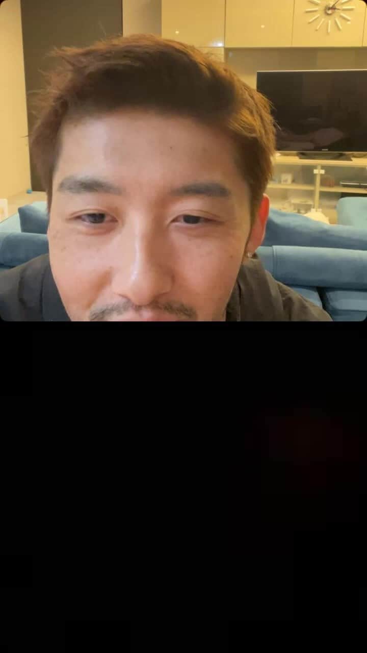のインスタグラム：「途中仁香とコラボライブしたよ」