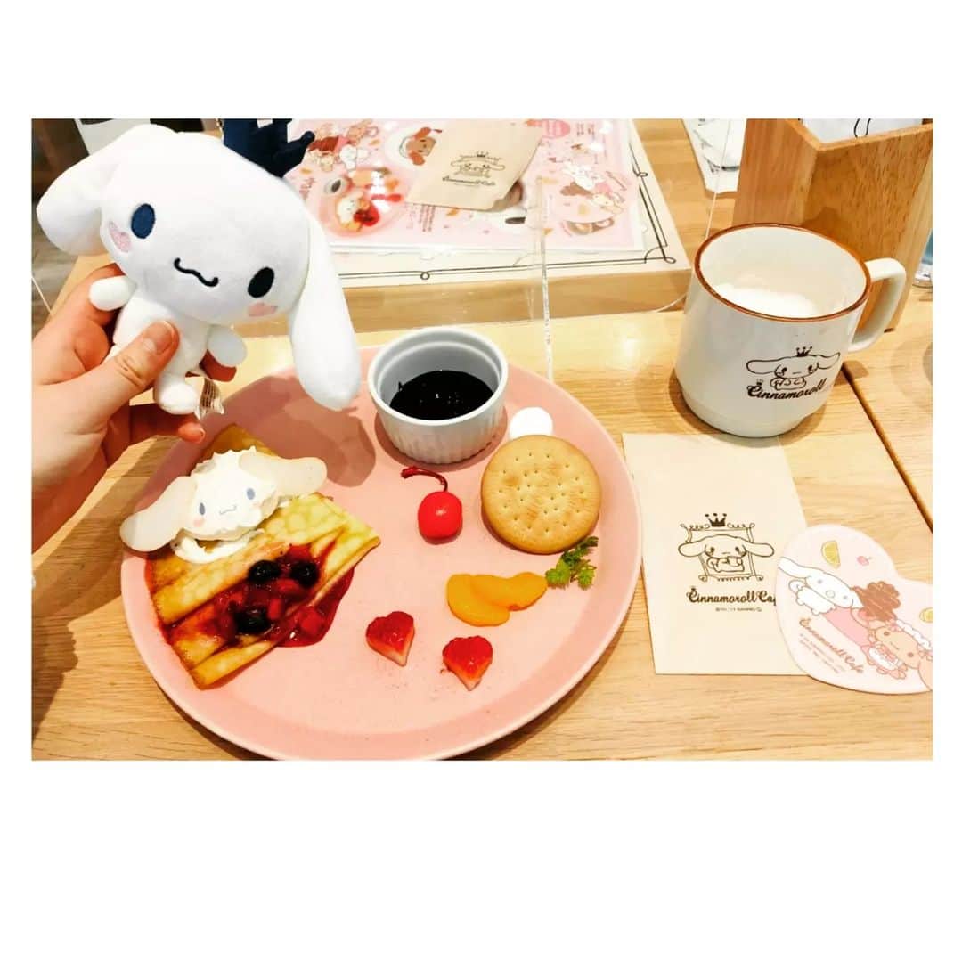 歌倉千登星さんのインスタグラム写真 - (歌倉千登星Instagram)「✩.*˚ お友達に誘ってもらって行ってきましたー！！！ 超可愛かったぁ〜(*^^*)👏✨ 美味しかったし、癒されました〜✨✨ #シナモロールカフェ」2月28日 21時10分 - chitose_kagura