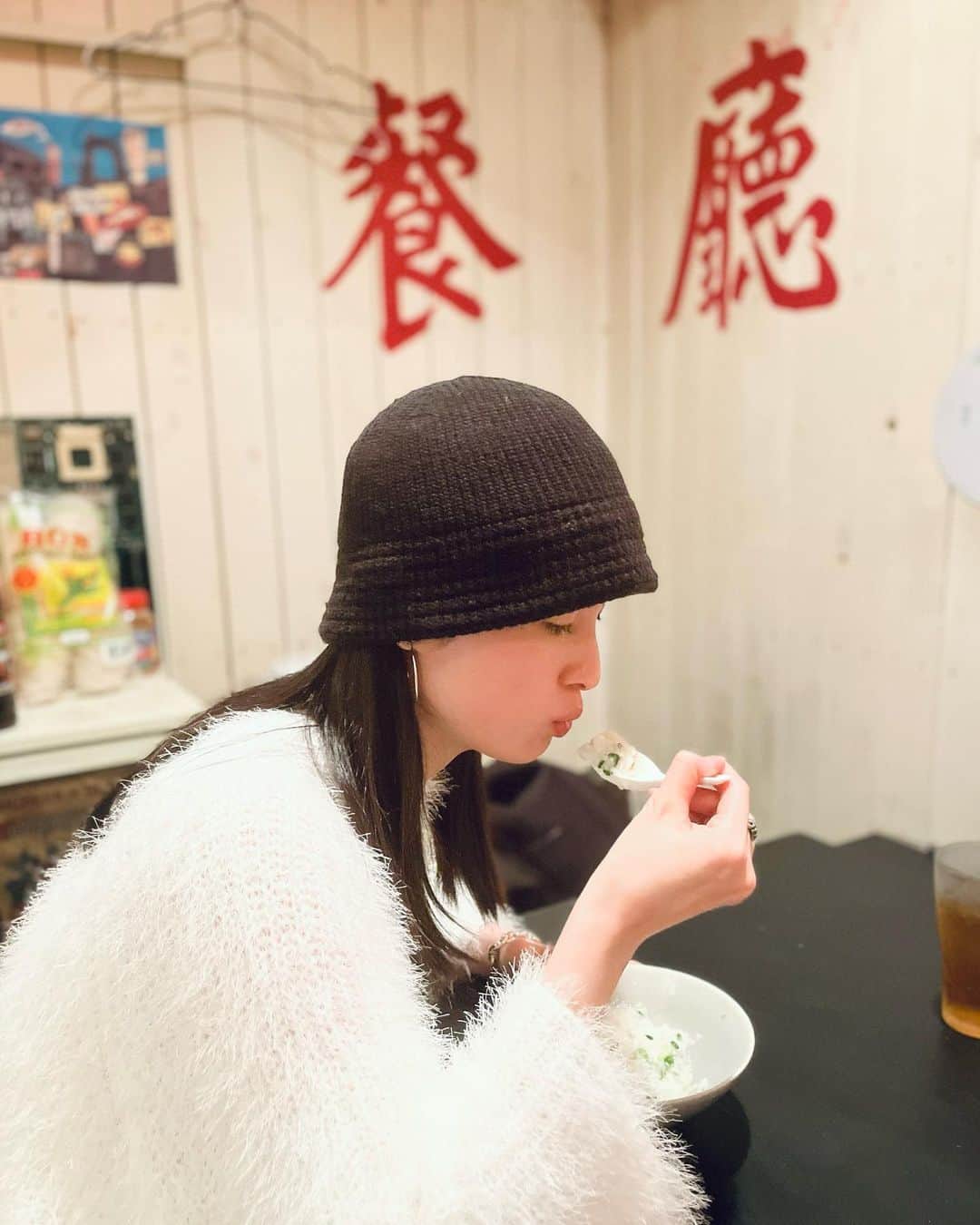 奥村佳恵さんのインスタグラム写真 - (奥村佳恵Instagram)「🤍❤️ #猫舌」2月28日 21時32分 - okumura_kae