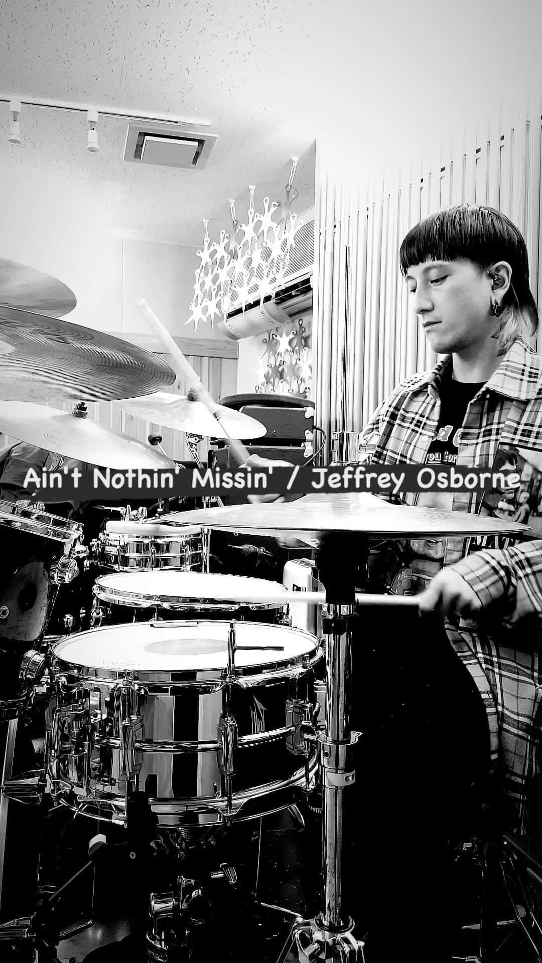 Nosukeのインスタグラム：「#AintNothinMissin #JeffreyOsborne  #drums #canopus #canopusdrums #sabian #sabiancymbals #drumcover #reels #nosuke #nosukedrums」