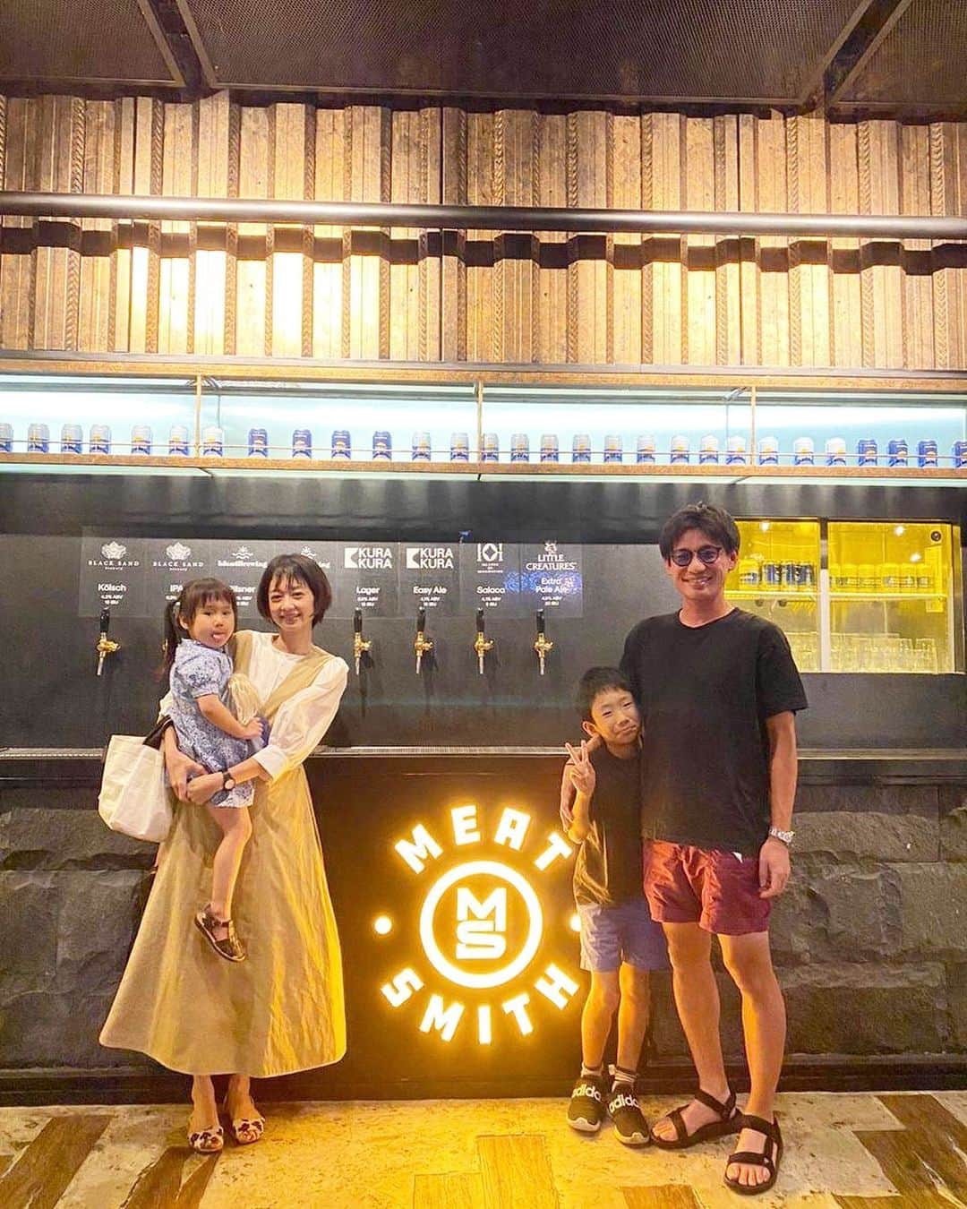 益田麻衣のインスタグラム：「更新を怠ってしまったことに反省。。  だいぶ生活には慣れてきて、たくさんおでかけして楽しい毎日を過ごす一方、ほっとしたせいか、体調崩したり、、、色々あった2月でした。  まず健康が1番！それを改めて考えさせられた月でした。  明日からもう3月！  3月は別れの月ですが、私は出会いの月になりそうです。 もっともっとたくさんの新しい人との出会いを大切に2022年度を終えられたらと思います。  #ジャカルタ生活 #ジャカルタ #インドネシア #駐在生活」