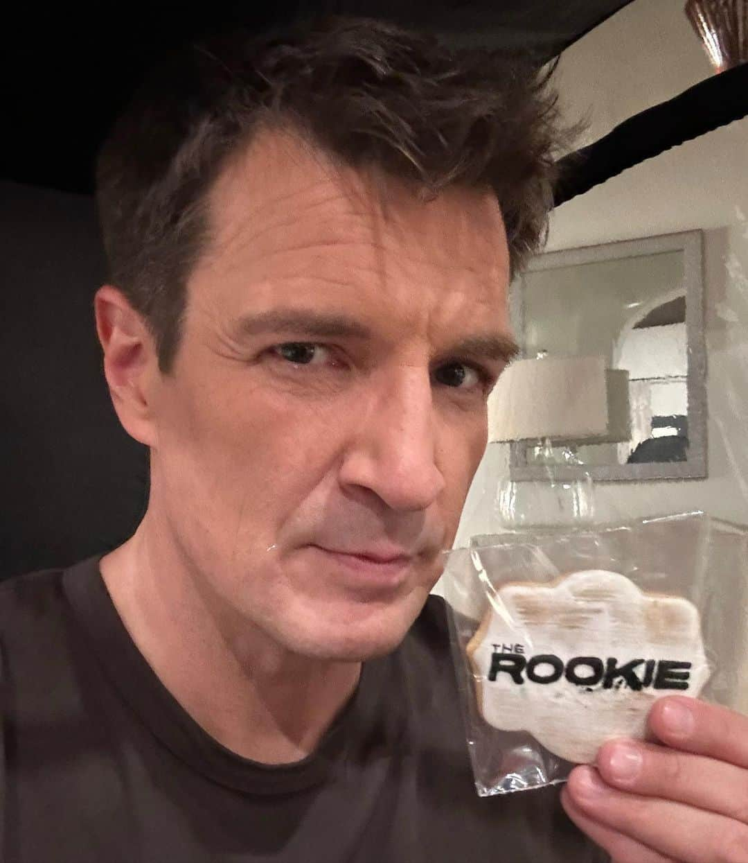 ネイサン・フィリオンのインスタグラム：「The new “Netflix and Chill” is “Tuesday Night Rookie Nookie”. If you need a theme snack, please consider the Rookie Cookie. #therookieabc」