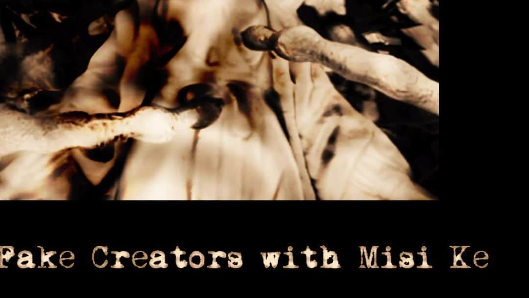 DE DE MOUSEのインスタグラム：「突然ですが！Fake Creatorsとして台湾のシンガーソングライターMisi Keとタッグを組んだFake Creators With Misi Keとして2ndシングル『Chain』をリリース！！ 90sアンビエントテクノの音響を前面に押し出したミステリアスなドリームポップ・チル！  url fakecreators.lnk.to/Chain  アートディレクションは引き続きJACKSON kaki 彼のアートディレクションによって、Fake Creatorsのサウンドは一階層深い音の世界を皆様にお伝えできる重要なファクターです Misi Keの歌詞は、祈りにも、切れない業の鎖から逃れる姿にも、瞑想体験のようでもあって素晴らしくミステリアスであります  #fakecreators #dédémouse #dedemouse #電電鼠 #デデマウス#lite #misike #jacksonkaki」