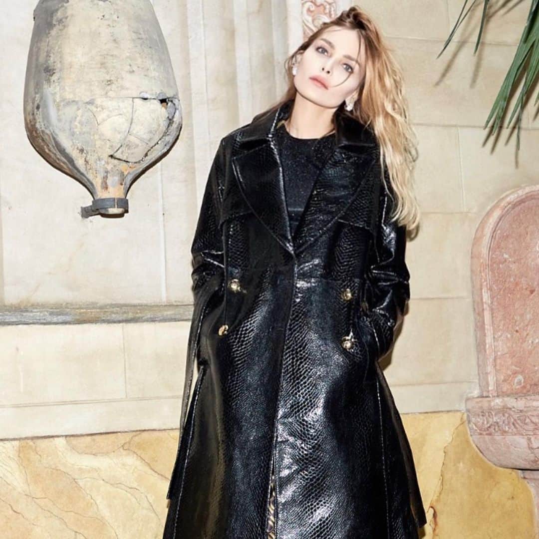 スネジャナ・オノプカのインスタグラム：「It was an such amazing adventure with my Beautiful Angels @susana.dxoxo and @hofitgolanofficial !!!! Huge thank you to @collinimilano , it’s a pleasure to work with u 🫶🫶🫶🫶🫶」