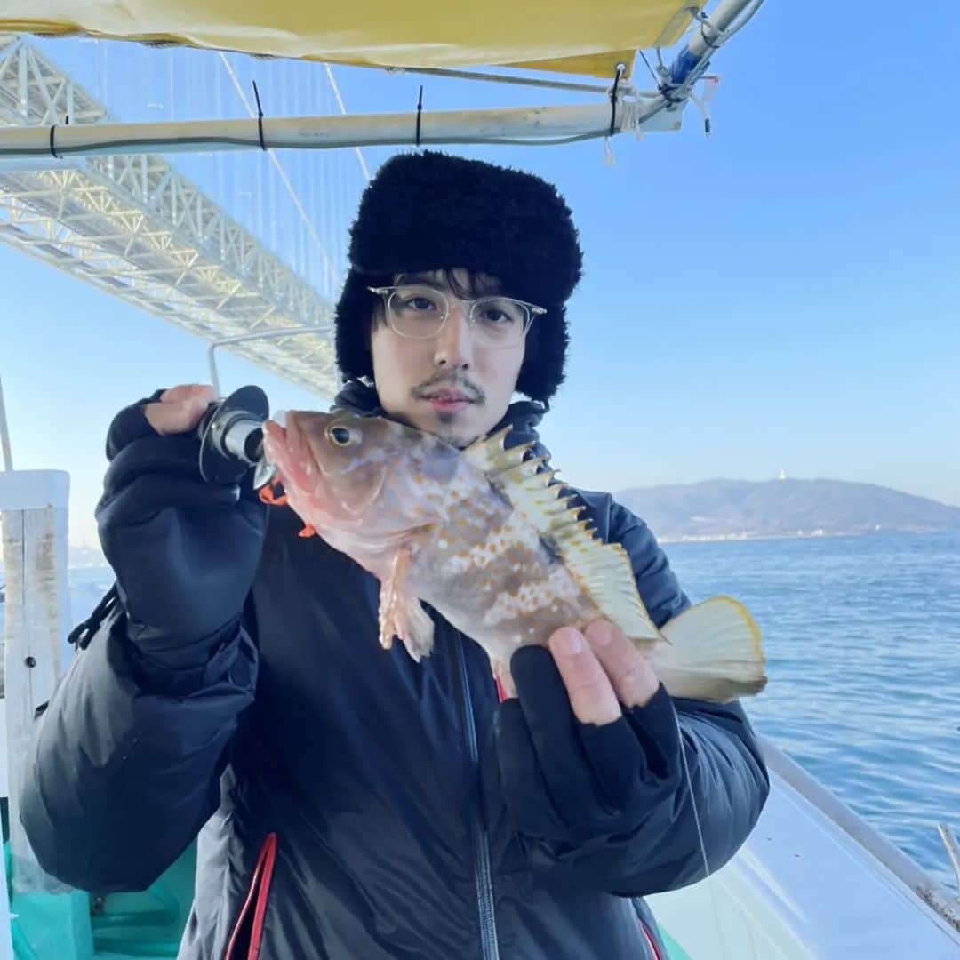 廣瀬臣吾のインスタグラム：「春やなあ。 シンクロ名古屋、大阪終了。楽しすぎてどうしよう。あと20本ぐらいやりたい。」