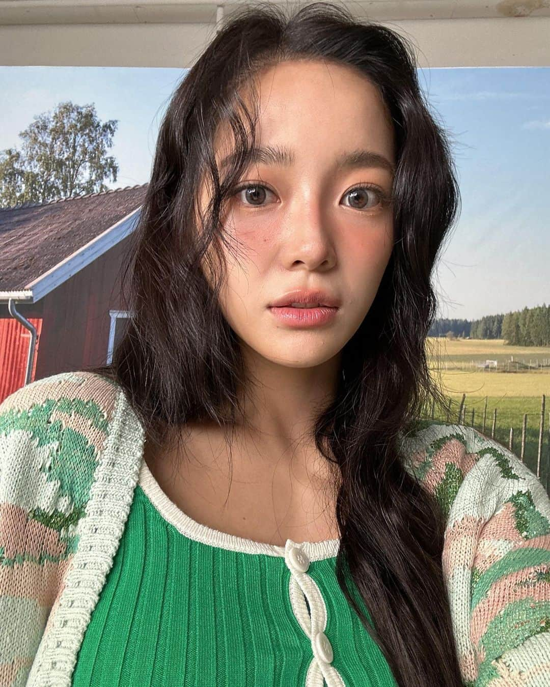 キム・セジョン（Gugudan SeMiNa）さんのインスタグラム写真 - (キム・セジョン（Gugudan SeMiNa）Instagram)「💚 #marieclaire」3月1日 12時27分 - clean_0828