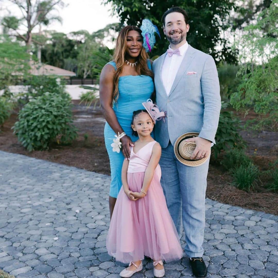 セリーナ・ウィリアムズのインスタグラム：「A day at the derby for J & B 💘  We all had too much fun! Swipe ➡️➡️  RP @vogueweddings  Photo Credit: @judithraenyc Wedding Planner: @jzevents does the best weddings」
