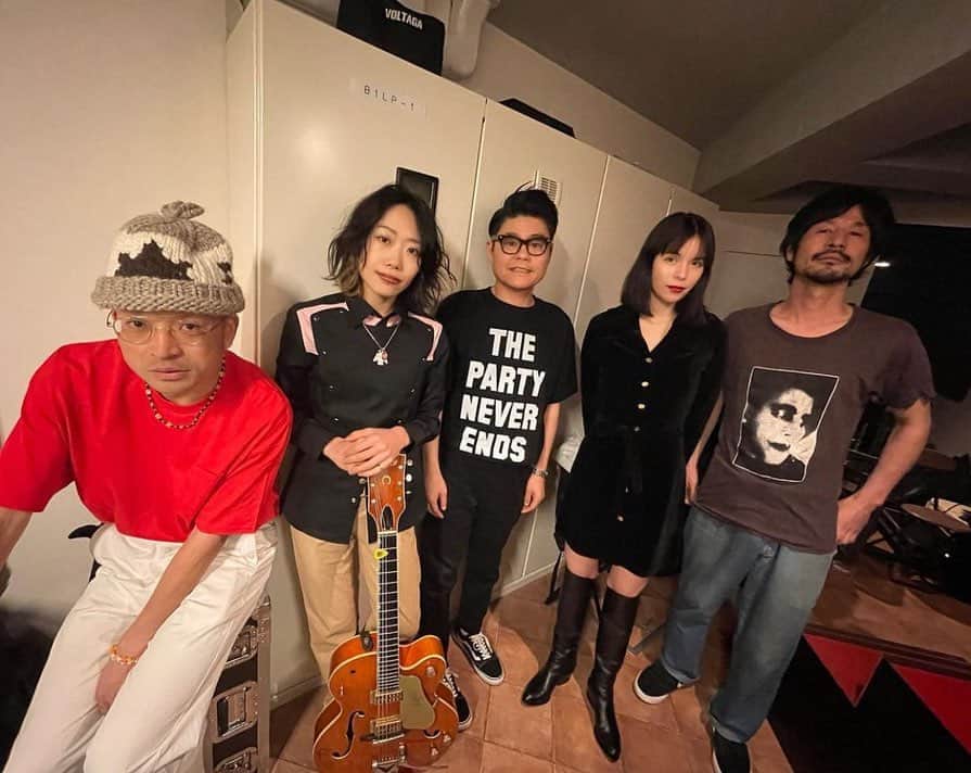 濱田将充のインスタグラム：「2023.2.25 LEARNERS  荻窪The Top Beat Club  また素晴らしいライブハウスに出会いました。ビンテージのアンプももちろん、フロアの雰囲気も最高でした！！  #ラーナーズ」
