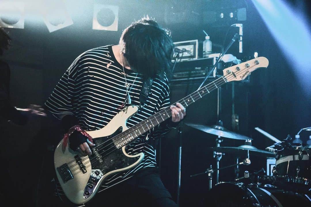 圭吾のインスタグラム：「小倉FUSE！！ ありがとう！！！ 俺はFUSEでは初めてのライブでした！！ 思い出はこれから作ってくんや👌」