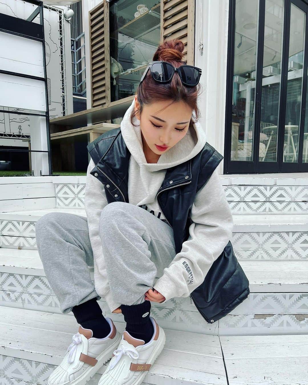  りさぶーのインスタグラム：「ラフ @acamine1129 🧦 . #ootd #outfit #outfitoftheday #code #instafashion」