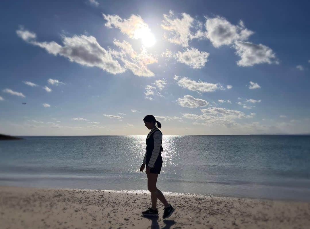 のインスタグラム：「☺︎ いよいよ明日から開幕戦🎌 今年も頑張るぞ〜🔥🔥🔥 #駐車場は10分無料 #ということは制限時間は10分まで #そんな中でも良い写真が撮れました #良い年になりそう🫶 #今年も応援宜しくお願いします #どうもケチです☺️」