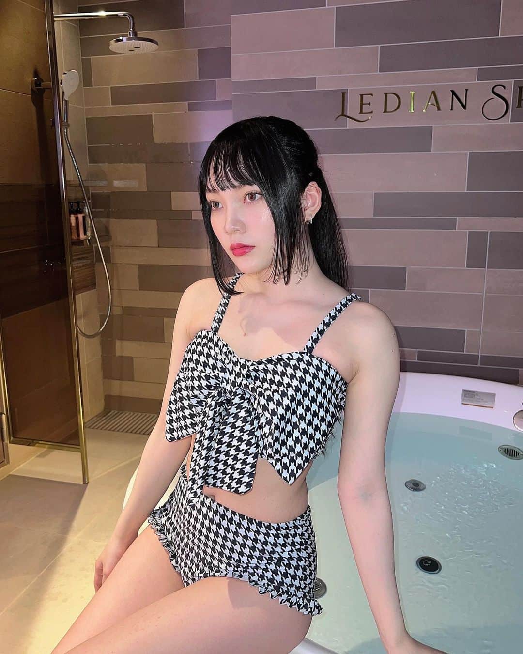 大石楓夏のインスタグラム：「ゆきのとサウナ❤️‍🔥  #サウナ  #サウナ女子」