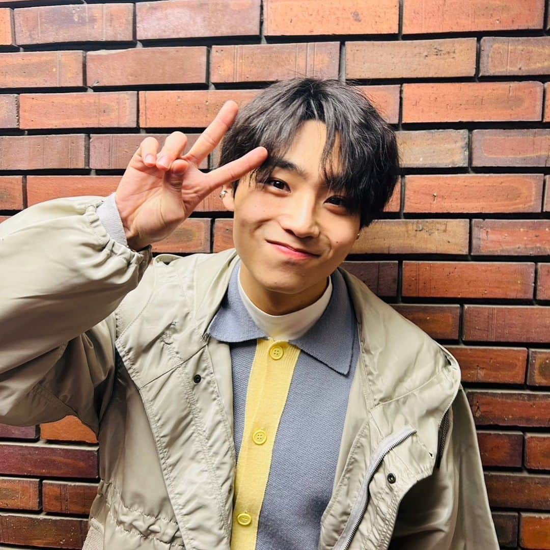 八村倫太郎（WATWING）さんのインスタグラム写真 (八村倫太郎（WATWING）Instagram)「Peace ️」3月1日 19時