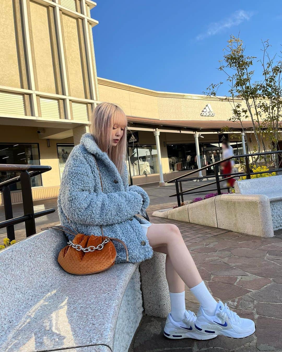uyuのインスタグラム：「🧊🍊」