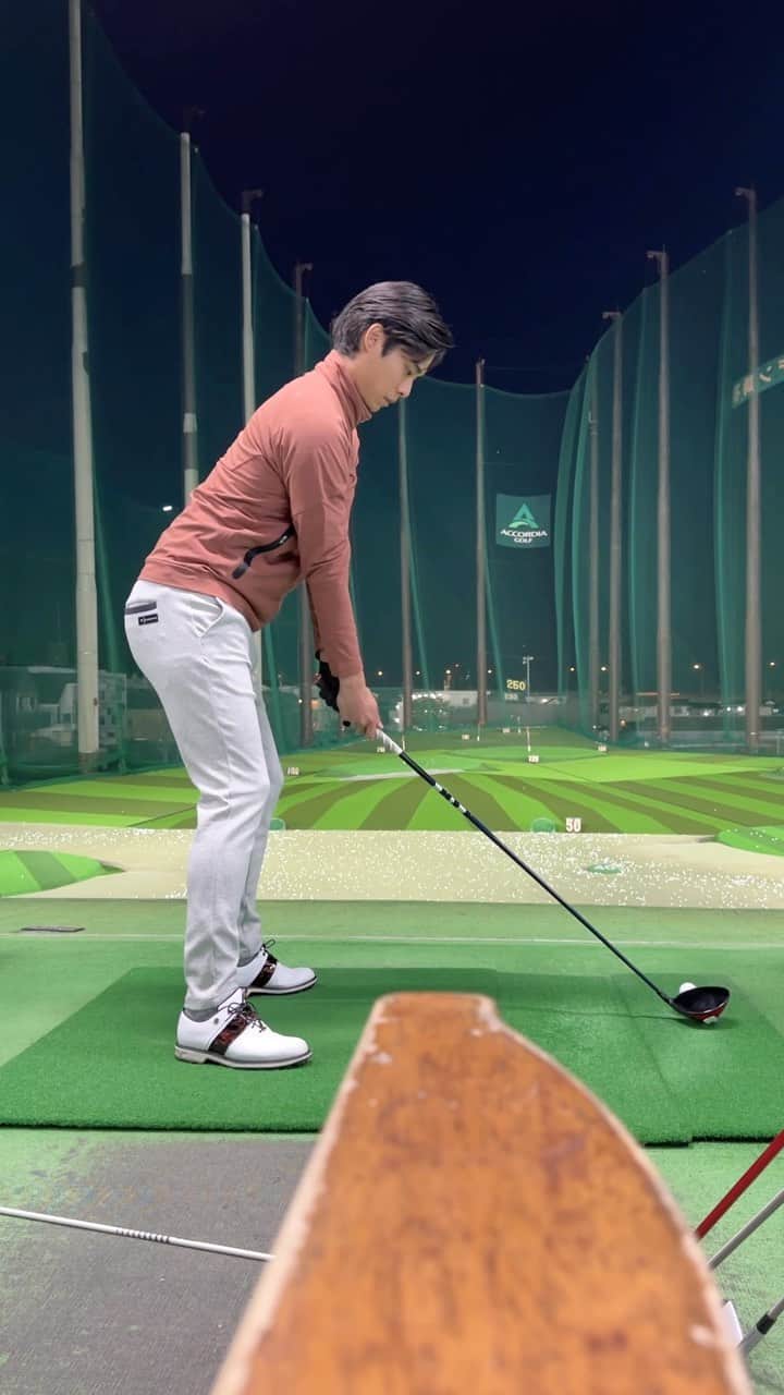 岸田タツヤのインスタグラム：「stealth 2 plus 🔊🧬  #golf #ゴルフ」