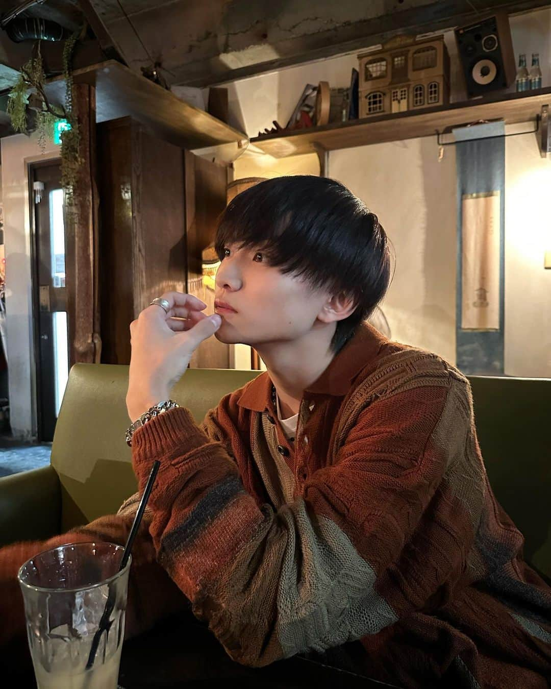 池田陽音（いけはる）さんのインスタグラム写真 - (池田陽音（いけはる）Instagram)「ここまじで良い ｜ ｜ ｜ ｜ ｜ ｜  ｜ #fff #follow #followforfollowback #follow4followback  #팔로우백  #팔로우  #팔로우환영 #ファッション  #팔로미  #プチプラコーデ  #韓国ファッション  #韓国ストリート  #ストリートファッション  #プチプラ  #カフェ  #カフェ巡り  #セレクトショップ  #きれいめカジュアル  #ストリートコーデ  #メンズファッション #古着コーデ  #古着  #マッシュ  #ヘアセット #ootd  #スタジャン  #古着屋  #カーゴパンツ  #ニット  #渋谷カフェ」3月1日 20時35分 - papipupe_haruto