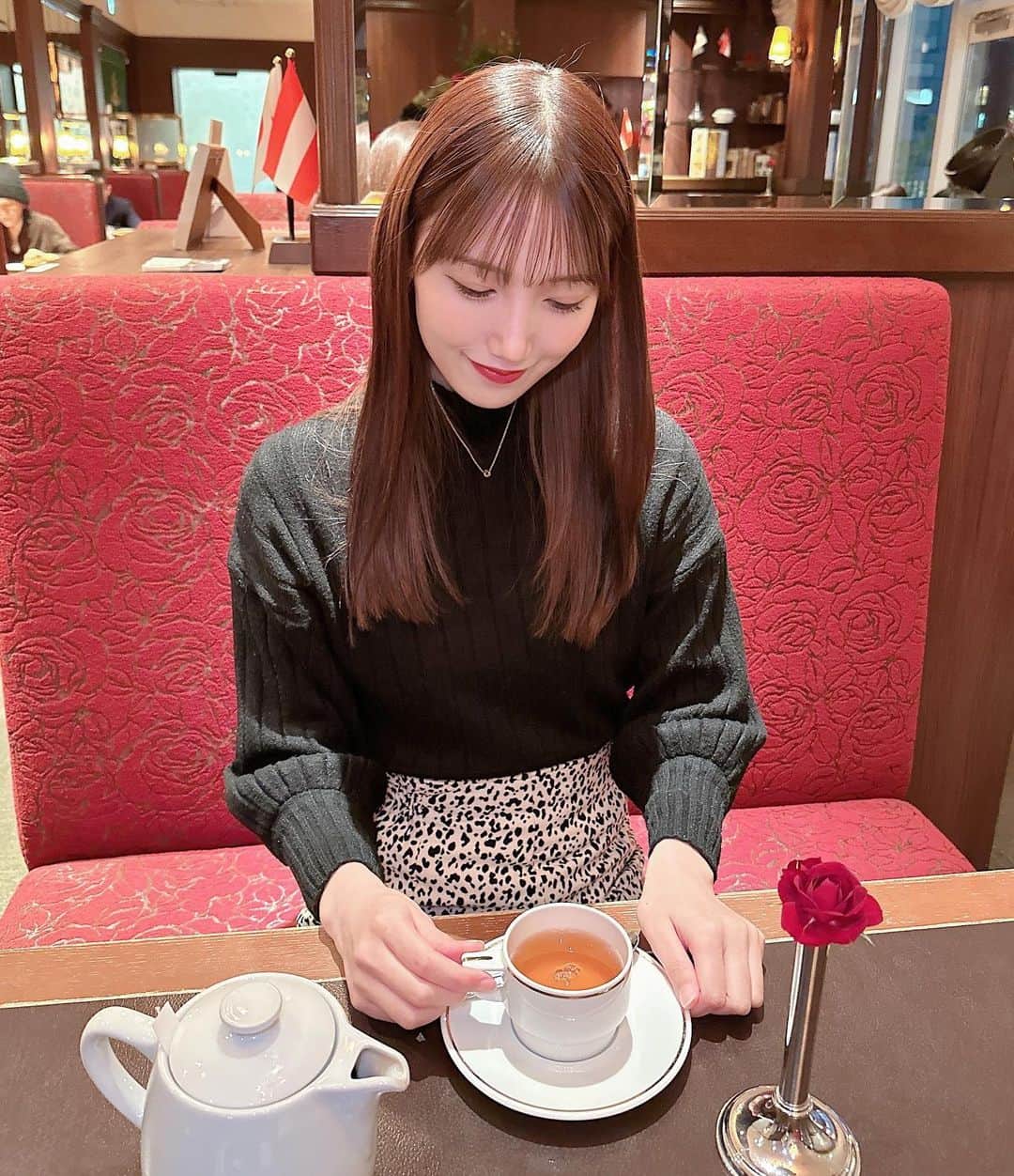 田中菜津美さんのインスタグラム写真 - (田中菜津美Instagram)「. 今日はロケ大雨でびしょ濡れになったので 帰ってゆっくりあったまった😮‍💨 . みなさんも体調には気をつけて過ごしてね☕️ . #cafe #カフェ #カフェ巡り #福岡」3月1日 20時45分 - natsumitanaka_0810