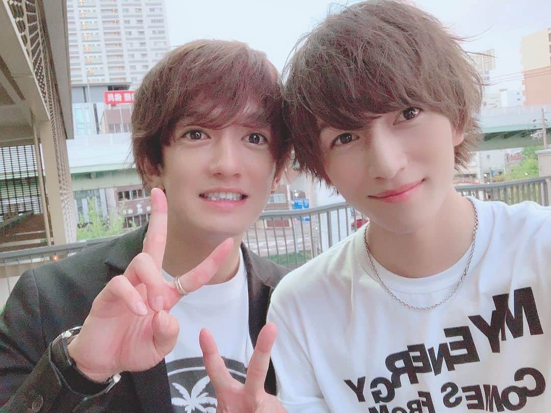 黒崎澪音のインスタグラム：「#ご報告  大阪にて、知らない人に、士門のぱちもん と言われました。 #大倉士門」