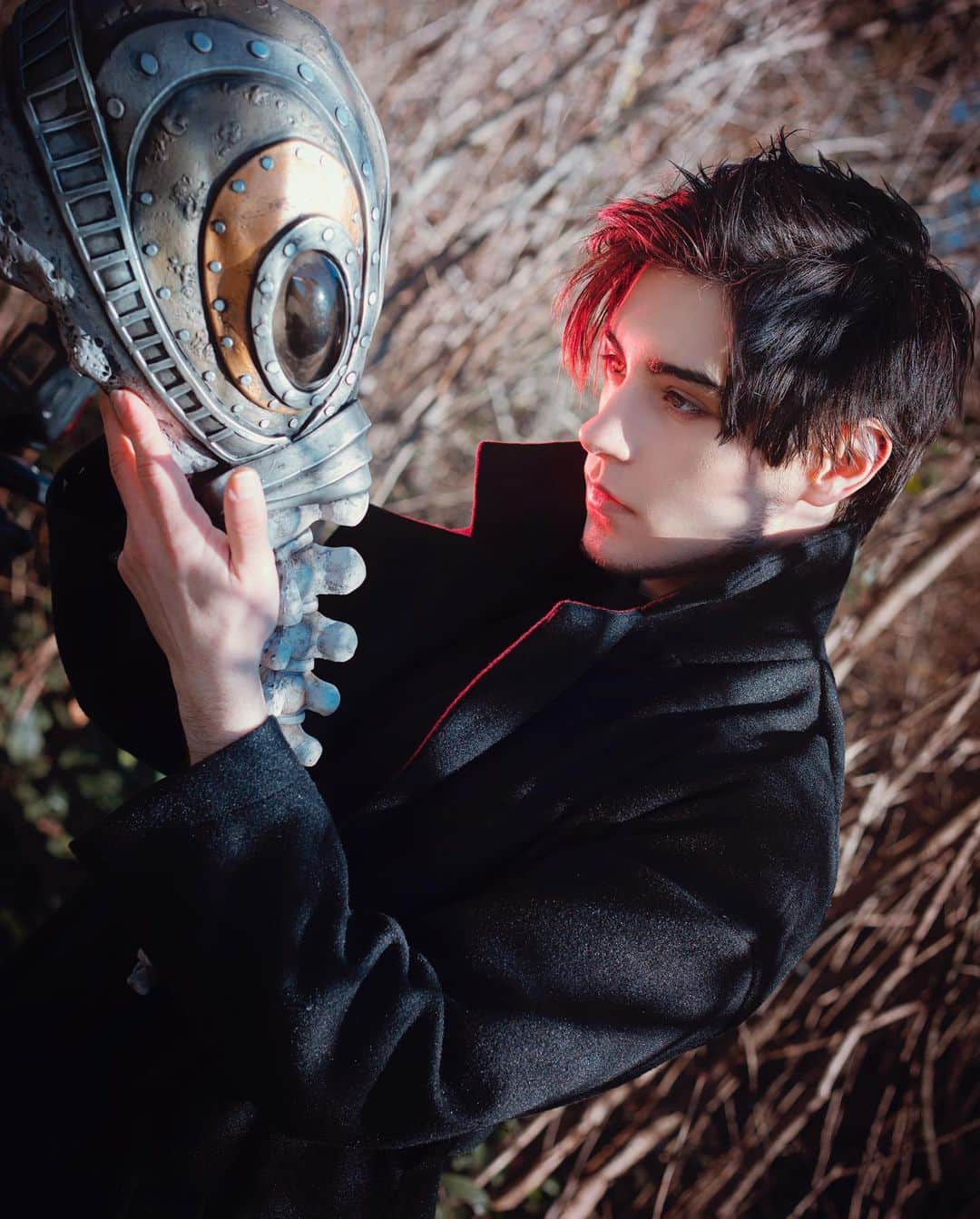 Geheさんのインスタグラム写真 - (GeheInstagram)「✨♦️Dream of the Endless♦️✨  Its was freezing b@lls during this photoshoot but my skin looked radiant thanks to that lmao   Ph: @pnkvirus edit by me #thesandman #thesandmannetflix #sandmancosplay #thesandmancosplay #cosplayphotography #morpheuscosplay」3月2日 1時05分 - geheichou