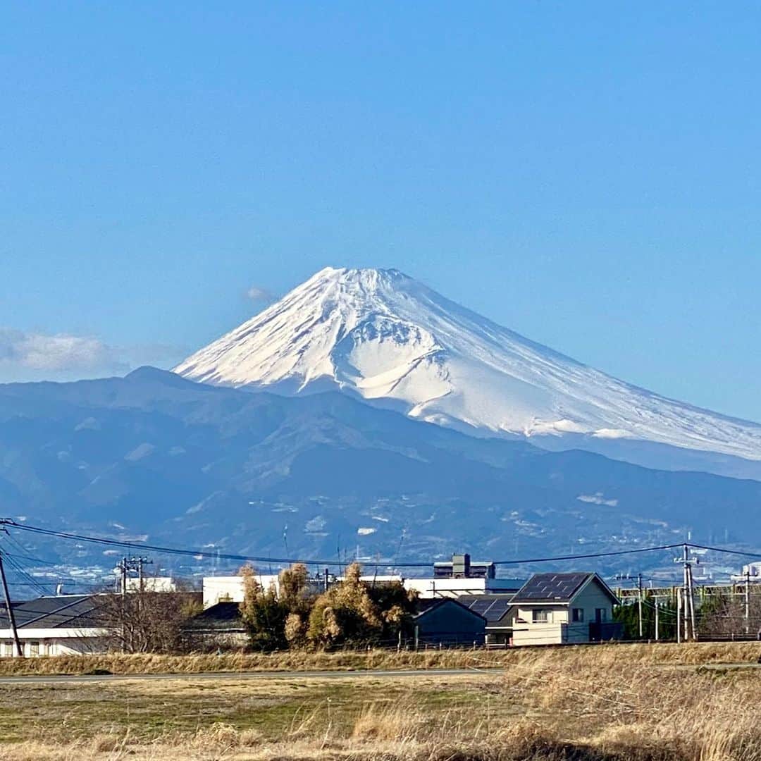 澤田修のインスタグラム：「Mt.Fuji in Feb 2023.」