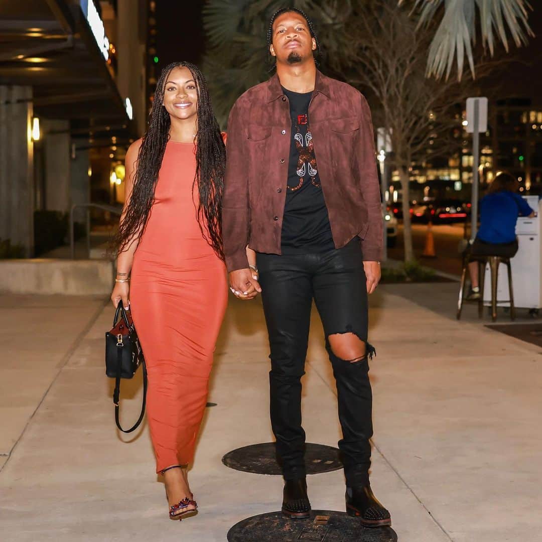 ジェームイス・ウィンストンのインスタグラム：「One night out with my Queen @breionnicole_ 🖤❤️」