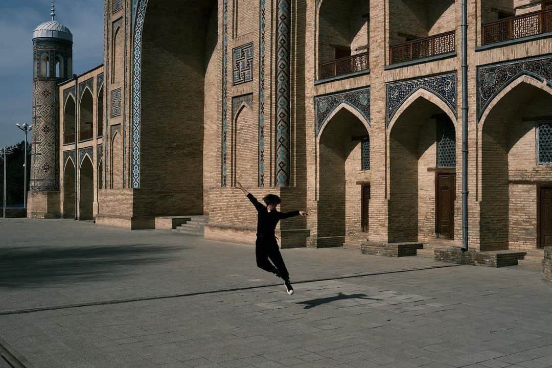 小林十市さんのインスタグラム写真 - (小林十市Instagram)「#tashkent  #fujifilm#fujifilmxseries #fujifilmstreet #xpro3」3月2日 16時56分 - monsieur_11
