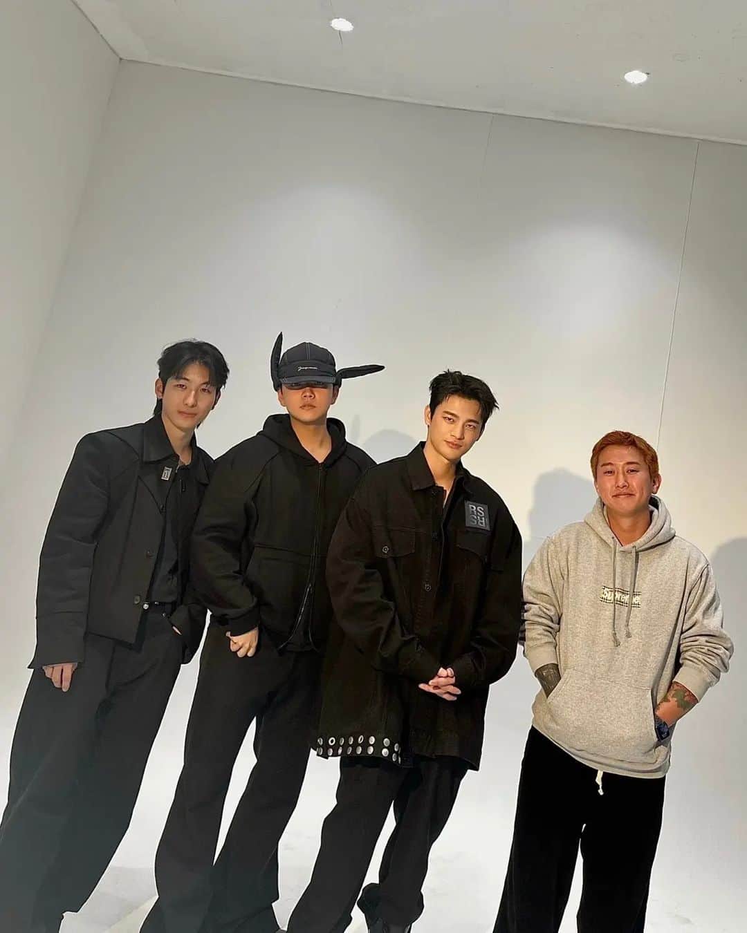 ソ・イングクさんのインスタグラム写真 - (ソ・イングクInstagram)「ruff.d.c」3月2日 17時21分 - seo_cccc