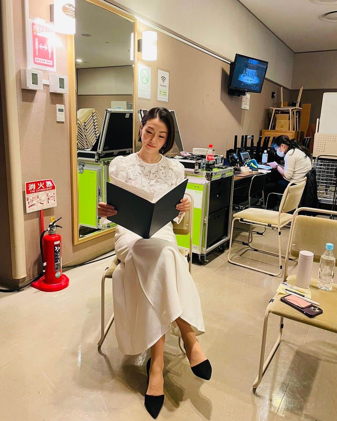 八木早希のインスタグラム：「「名曲コンサート」 準備中🌸  #大阪文化芸術創出事業#名曲コンサート#司会#八木早希」