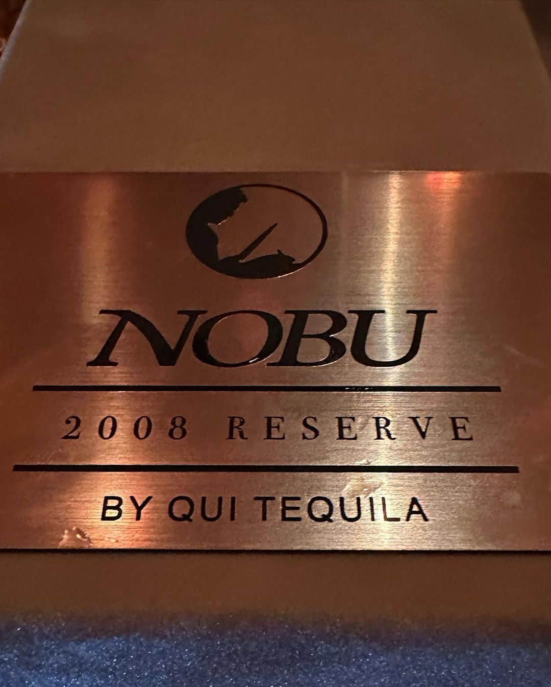 松久信幸さんのインスタグラム写真 - (松久信幸Instagram)「NOBU Tequila officially opened today. @quitequila  #nobutequila  #dreamcometrue.  Bob and I have the same hairstyle😂😂」3月2日 12時10分 - therealnobu
