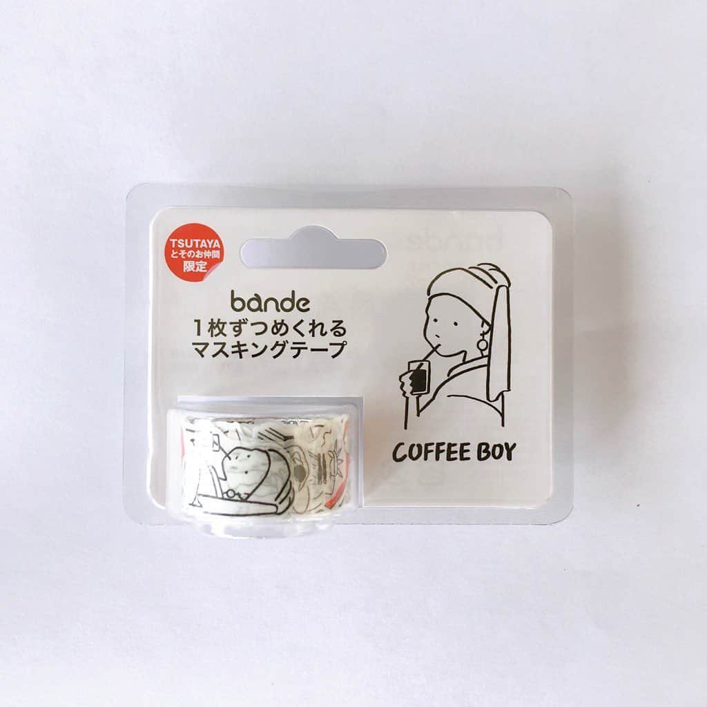 COFFEE BOYさんのインスタグラム写真 - (COFFEE BOYInstagram)「【WORK】 この度、TSUTAYA×COFFEE BOYオリジナルグッズが販売されることになりました！  TSUTAYAさんとのコラボ文具が全国で販売です  パールガールなどのイラストを使用したグッズは全部で10種類 ・ポストカード ・ミニレターセット ・A5クリアファイル ・ステッカー ・bande(マスキングシール) ・メモ帳 ・缶バッジ ・トートバッグ ・シール ・マグカップ  全国のTSUTAYA、蔦屋書店、リブロプラスなどで販売中。 ※一部お取り扱いのない店舗もございます。 お取り扱いはお近くの店舗にお問い合わせください。  さらにYahoo!ショッピング「梅田 蔦屋書店 ヤフー店」でオンライン購入も可能！  贈り物や、新生活のアイテムとしてぜひお手に取ってみてくださいね。  [WORK] This time, TSUTAYA x COFFEE BOY original goods will be on sale!  Collaboration stationery with TSUTAYA is on sale nationwide  A total of 10 types of goods using illustrations such as pearl girls ·Postcard ・Mini letter set ・A5 clear file ・Sticker ・ bande (masking sticker) ·Notepad ·Button Badges ·tote bag ·sticker ·Mug  Available at TSUTAYA, Tsutaya Bookstore, Libro Plus, etc. nationwide. *Some stores may not carry it. Please contact your nearest store for handling.  In addition, Yahoo! Shopping "Umeda Tsutaya Bookstore" You can also purchase online at Yahoo store!  Please take it as a gift or as an item for your new life.」3月2日 12時33分 - 178kz_boy