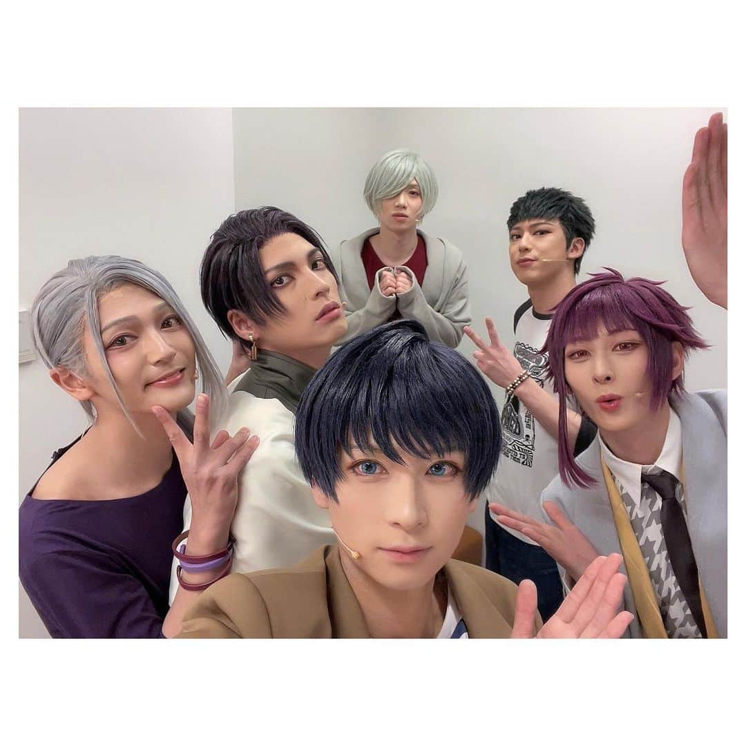 上田堪大さんのインスタグラム写真 - (上田堪大Instagram)「#MANKAISTAGE #A3 #act2 #エーステ #全39公演 #ありがとうございました #冬組 #ずっと #運命共同体」3月2日 12時56分 - kandai_1021