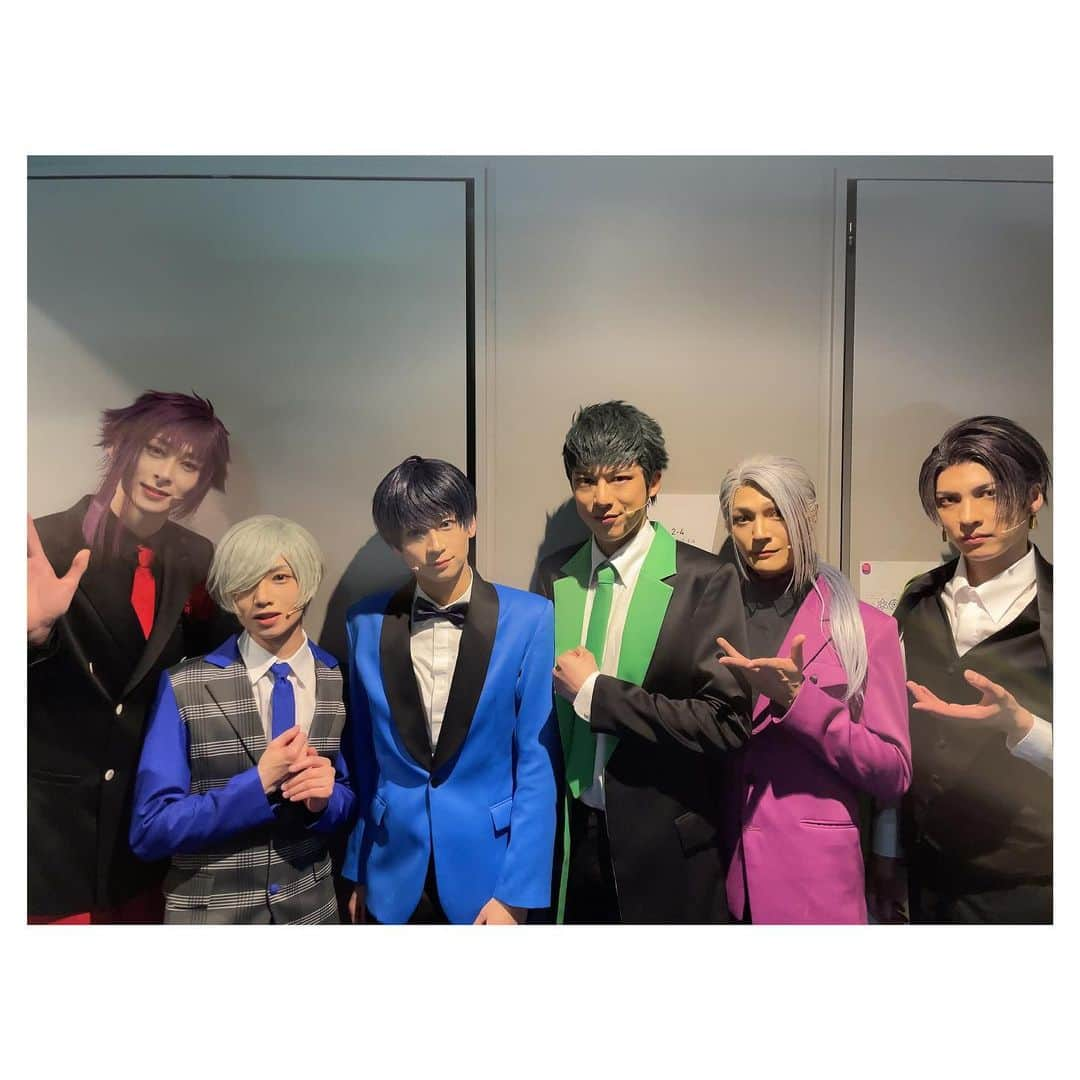 上田堪大さんのインスタグラム写真 - (上田堪大Instagram)「#MANKAISTAGE #A3 #act2 #エーステ #全39公演 #ありがとうございました #冬組 #ずっと #運命共同体」3月2日 12時56分 - kandai_1021